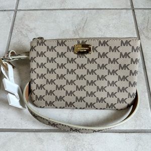 Michael Kors Fanny Pack NWT